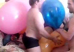best of Pop balloon sit