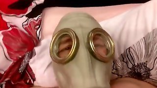 Champ reccomend gas mask fuck