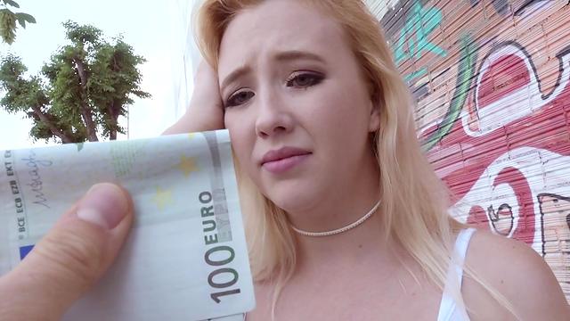 Ump reccomend Girls sex for money clip