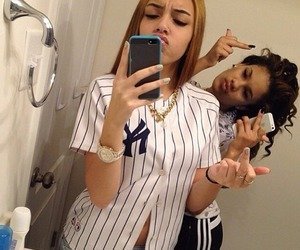 Light skin teen girls with swag pussy