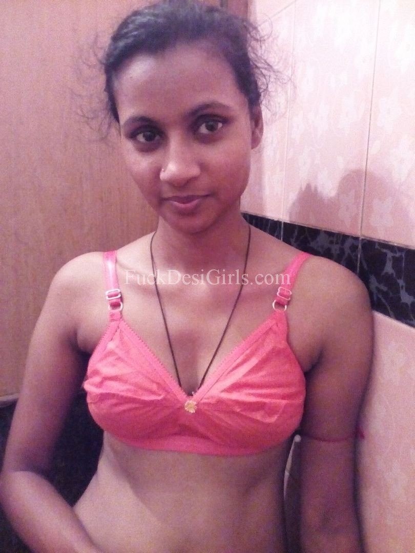 Nude game Bangalore the in Bangalore Aunty