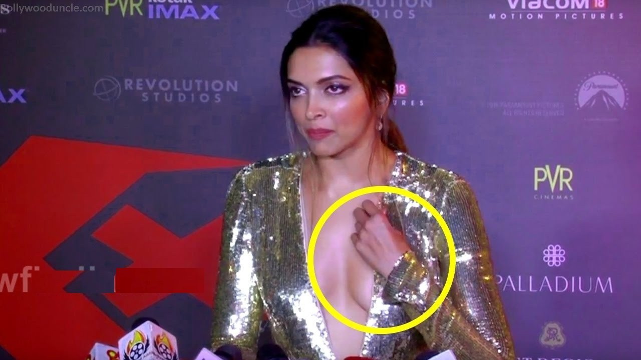 Whisky G. recomended Deepika padukone boob slip