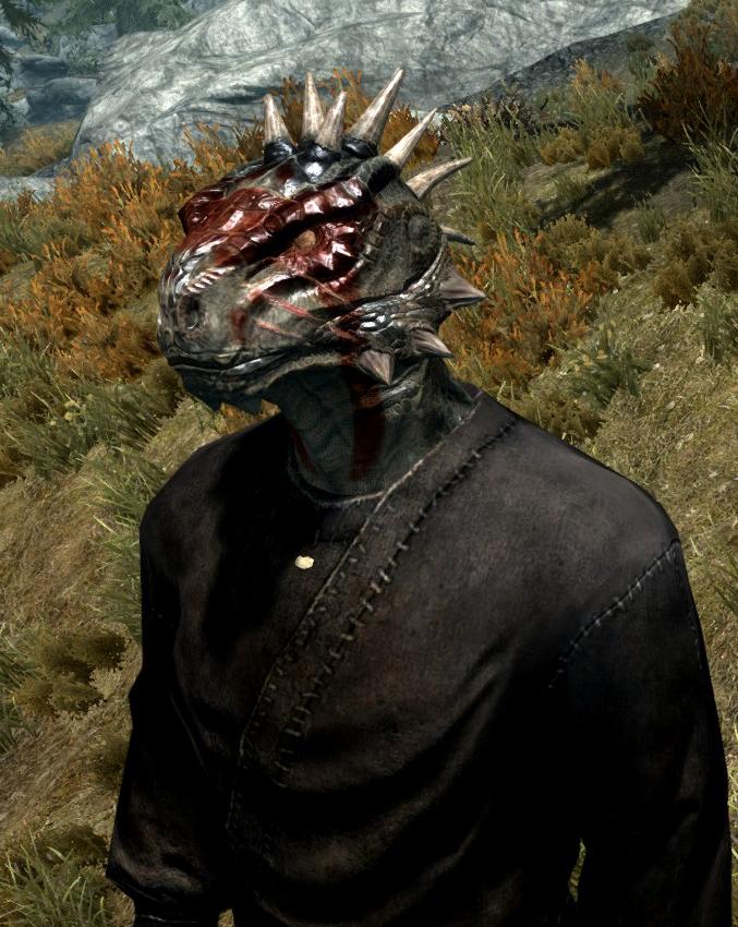Lady recommendet argonian facial Improved