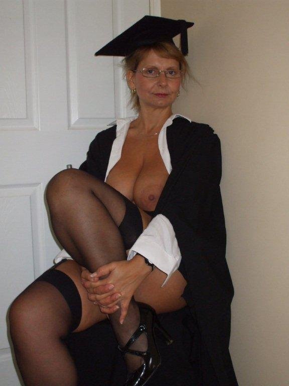 Sexy naked school mistress