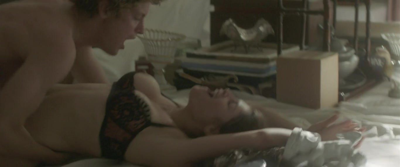 Gemma arterton sex scenes
