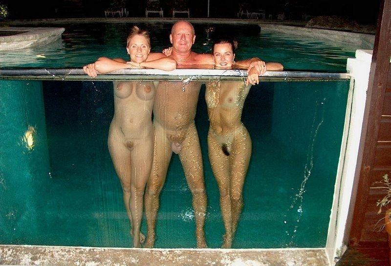best of Sex public pool