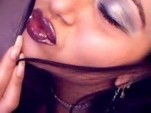 Princess P. reccomend lesbian lipstick fetish