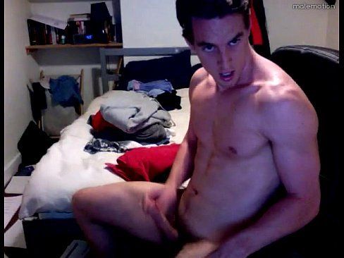 Guy Jacking Off And Moaning